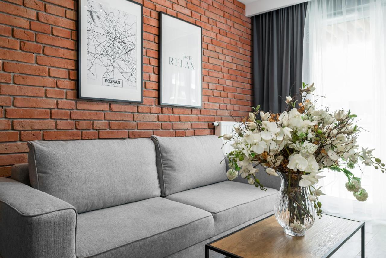 Premium Apartments Poznan Airport By Noclegi Renters Exterior photo