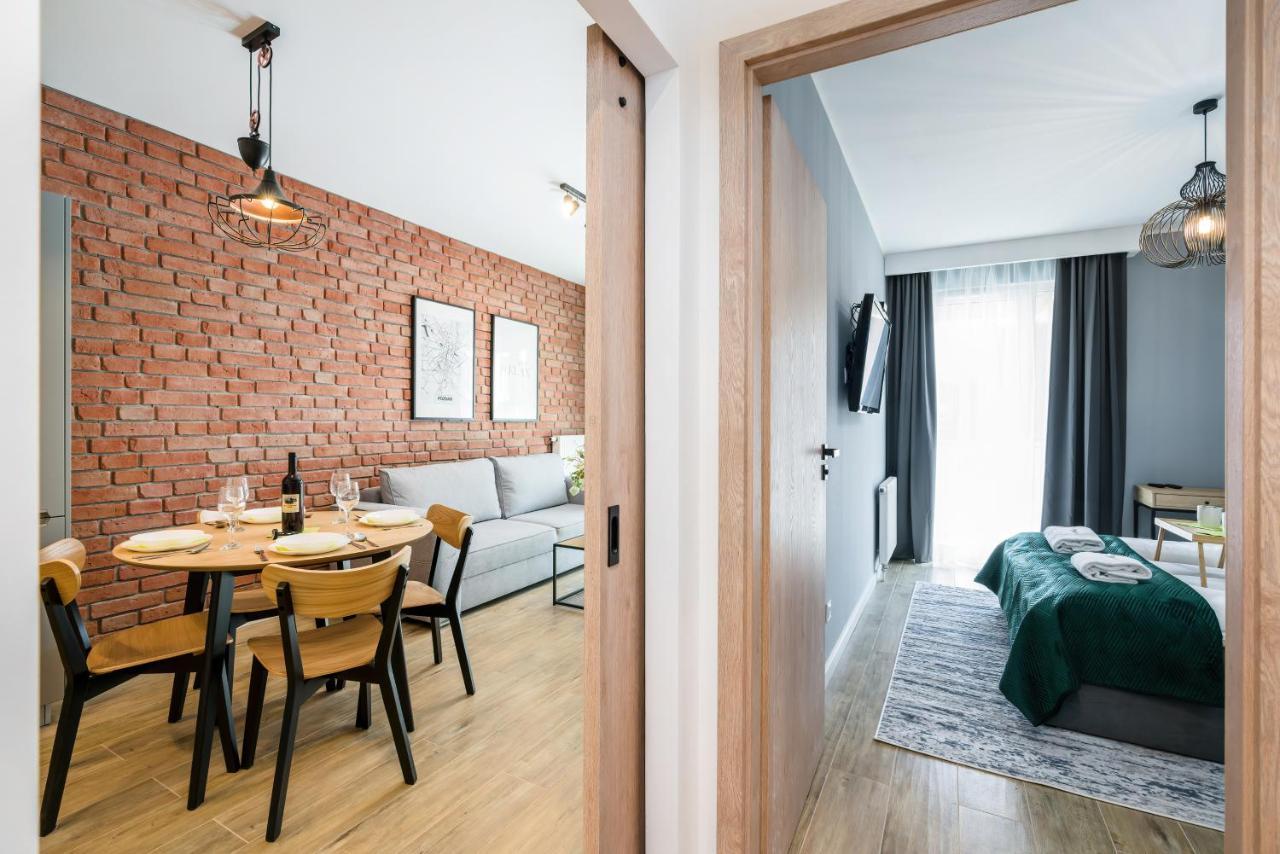 Premium Apartments Poznan Airport By Noclegi Renters Exterior photo