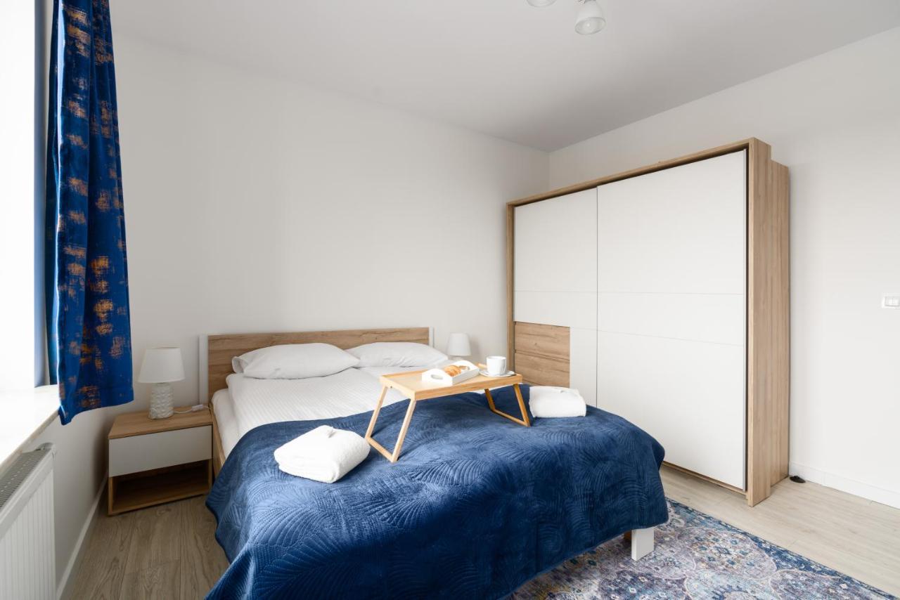 Premium Apartments Poznan Airport By Noclegi Renters Exterior photo