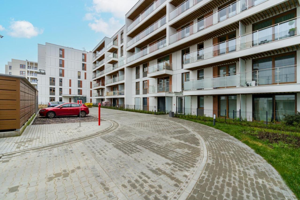 Premium Apartments Poznan Airport By Noclegi Renters Exterior photo